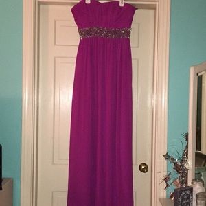 Fusia Prom Dress!